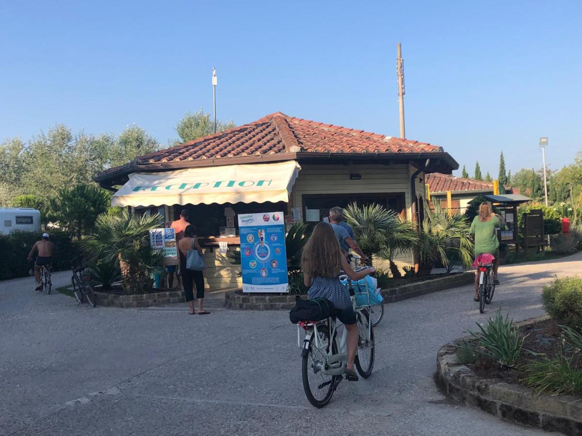 Zona Rosa 5 Chalet Mit Klimaanlage Und Wlan Viareggio Exterior photo